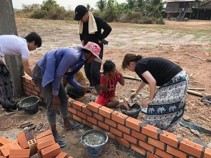 カンボジア　小学校建設